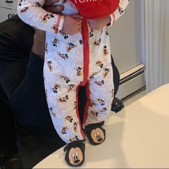 Disney Baby Boy Bundle Size 6-9 Month Baby Clothes - Picture 5 of 9